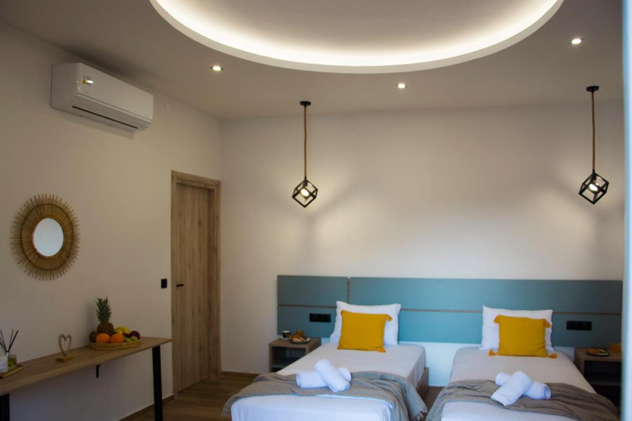Big Max Guesthouse Kávos Екстериор снимка
