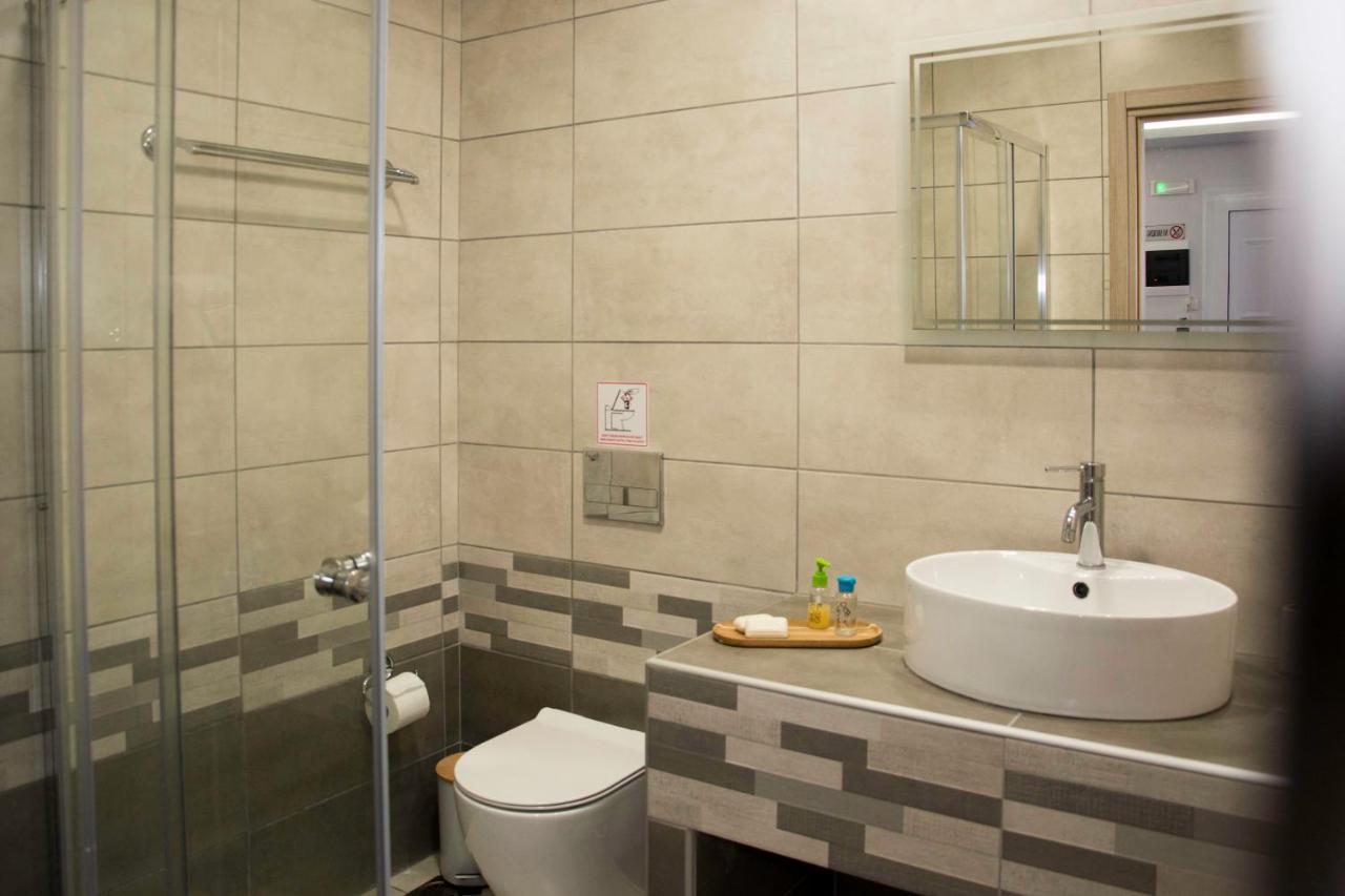 Big Max Guesthouse Kávos Екстериор снимка