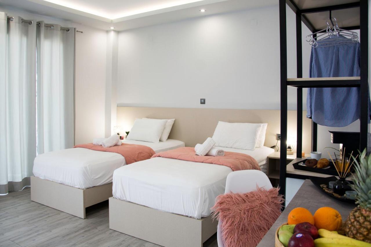Big Max Guesthouse Kávos Екстериор снимка